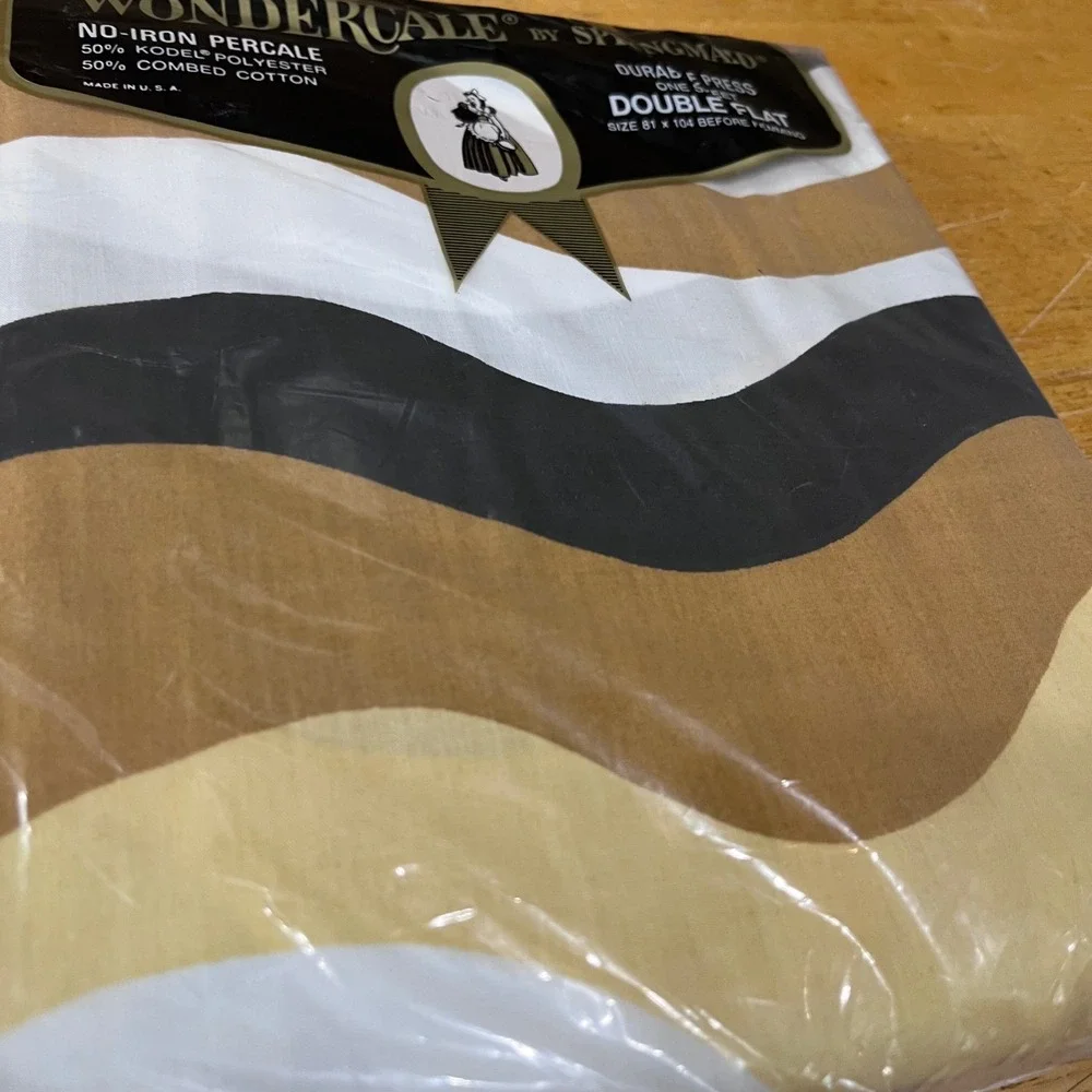 Vtg 70s Springmaid Wondercale Double Flat Sheet Wavy Stripe Brown Tan Retro MCM